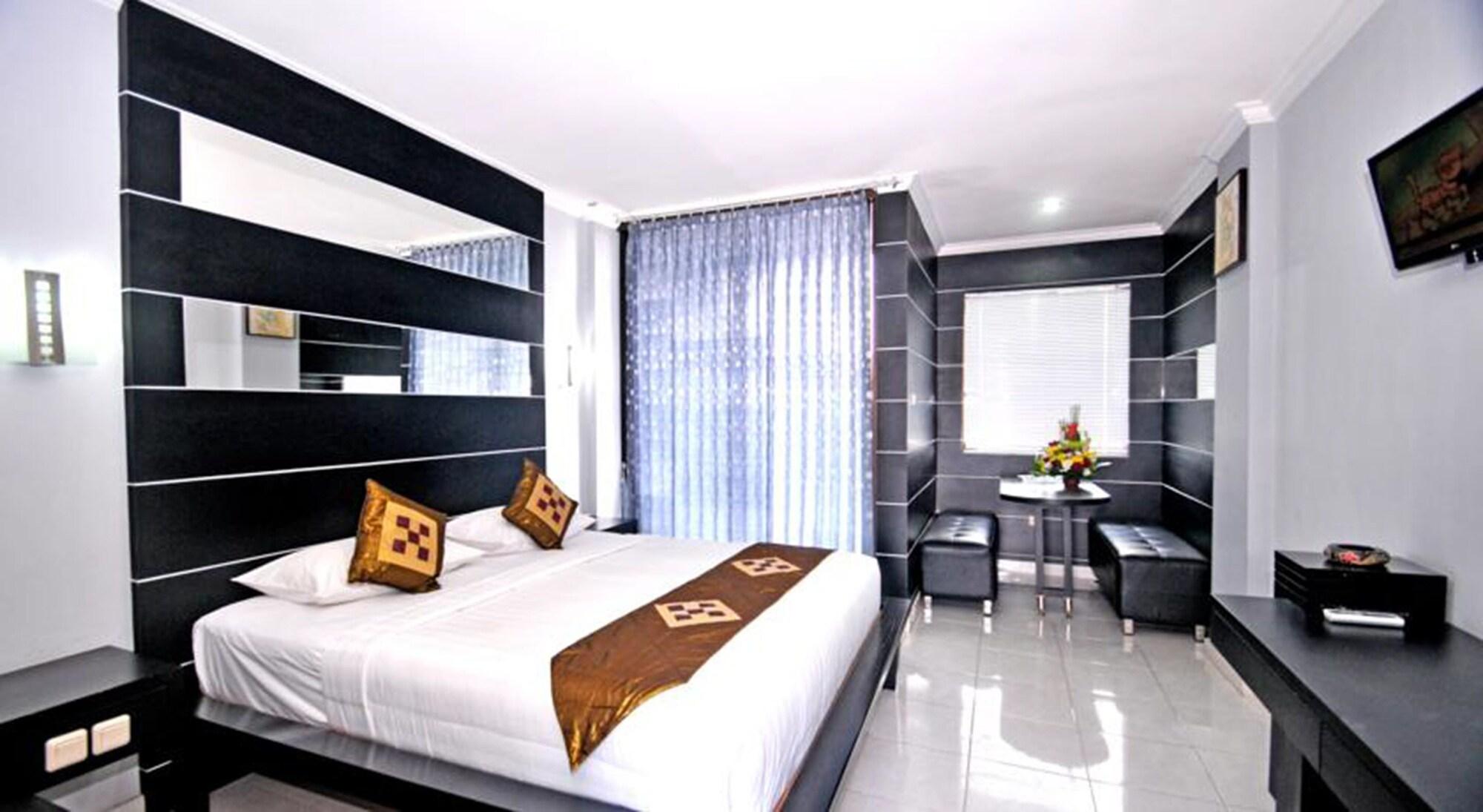 Arya Hotel & Spa กูตา ภายนอก รูปภาพ