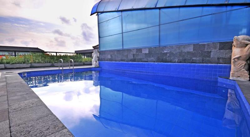 Arya Hotel & Spa กูตา ภายนอก รูปภาพ