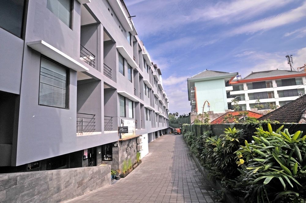 Arya Hotel & Spa กูตา ภายนอก รูปภาพ