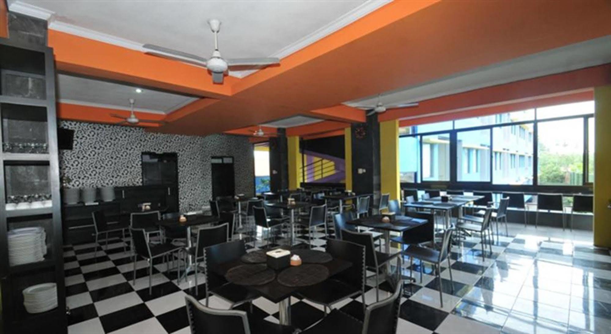 Arya Hotel & Spa กูตา ภายนอก รูปภาพ