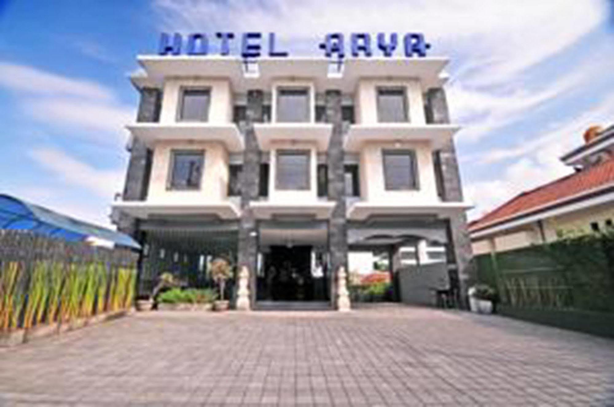 Arya Hotel & Spa กูตา ภายนอก รูปภาพ